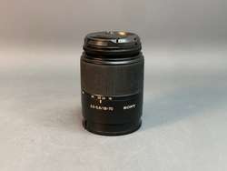 Sony DT 18-70mm 3.5-5.6, царапины на линзе