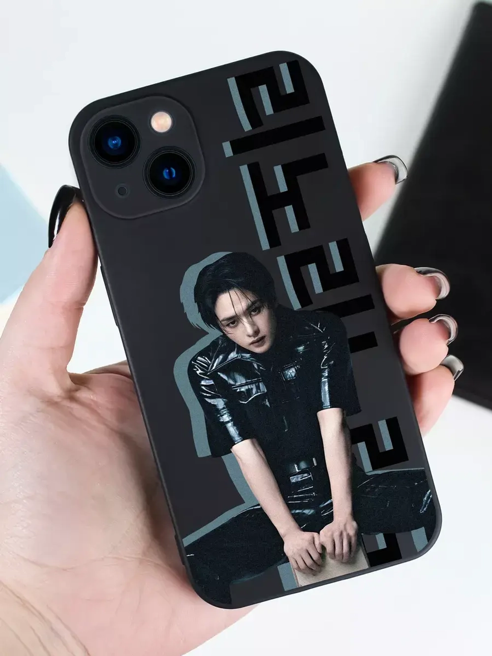 Чехол на iPhone 15 с принтом
