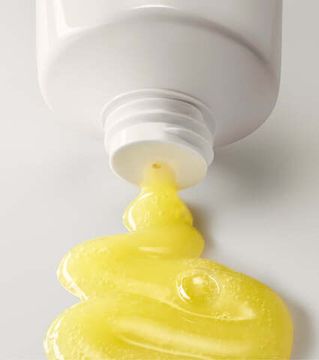 Очищающее средство Rhode Pineapple Refresh The Daily Cleanser