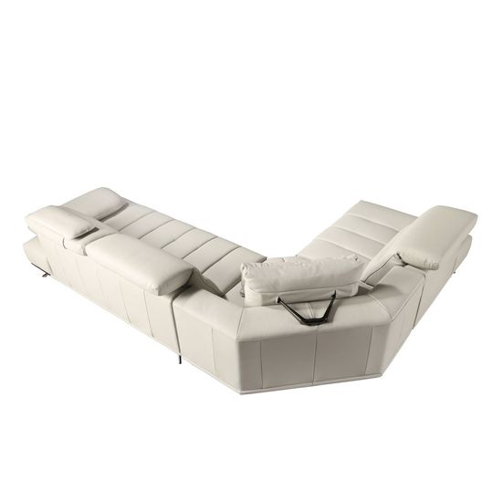 Угловой диван с левым шезлонгом 6243 из светло-серой кожи