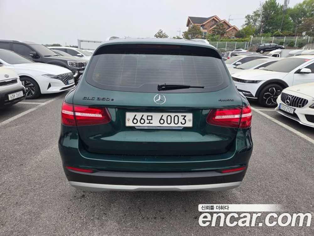 Mercedes-Benz GLC-Class GLC350e 4MATIC Premium — 2019