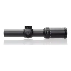 Оптический прицел Veber Wolf 1,25-4,5x26 IR DnD Загонник - вид сбоку на белом фоне