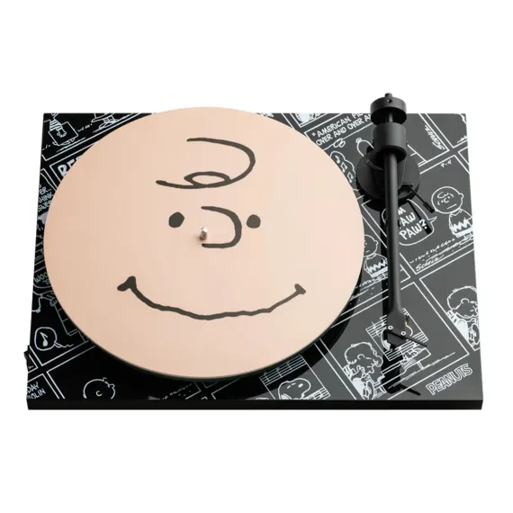 Pro-Ject Peanuts Turntable
