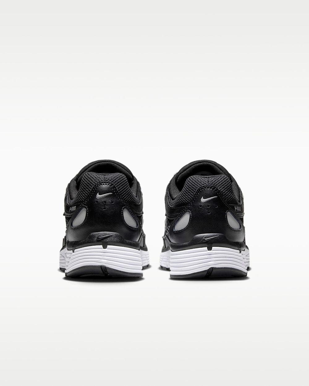 Кроссовки мужские NIKE P-6000