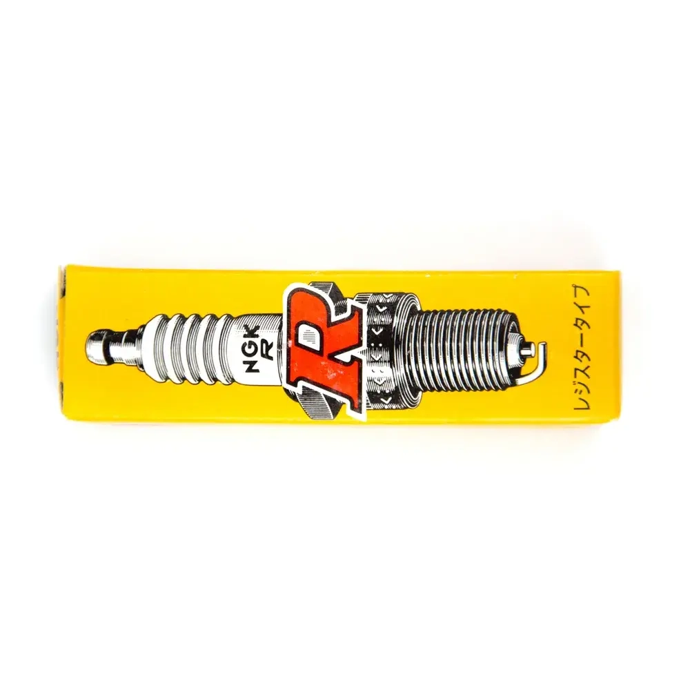 Свеча NGK DR4HS (3326)