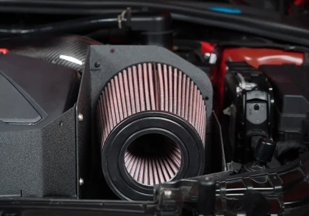 Система холодного впуска ECS Tuning Audi RS 3 (8Y) Kohlefaser Luft-Technik Intake System