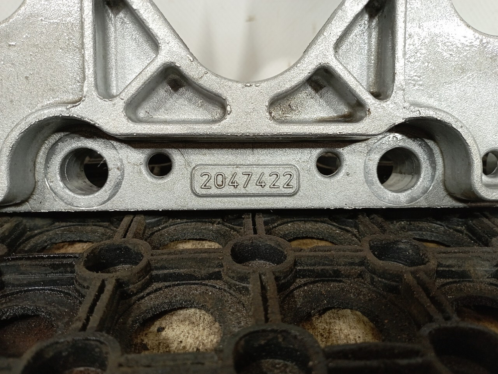 Плита двигателя 2018г.
