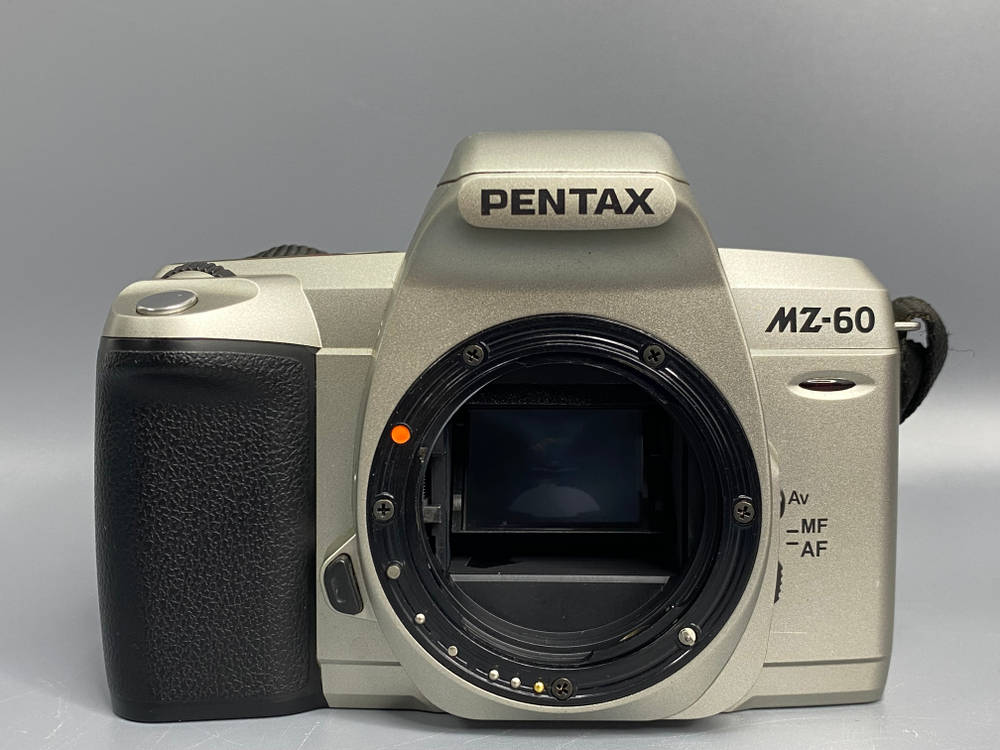 Pentax MZ-60 kit SMC Pentax-FA 28-80mm