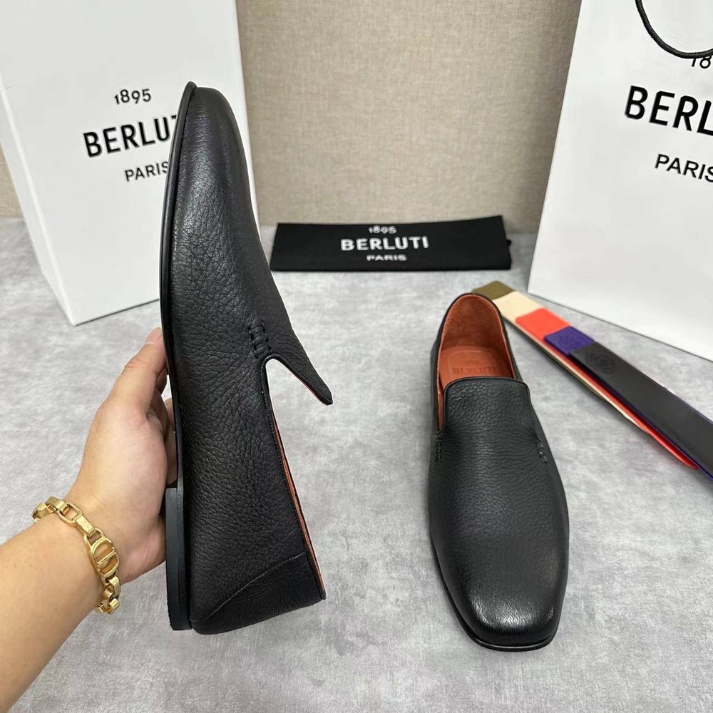 Лоферы Berluti