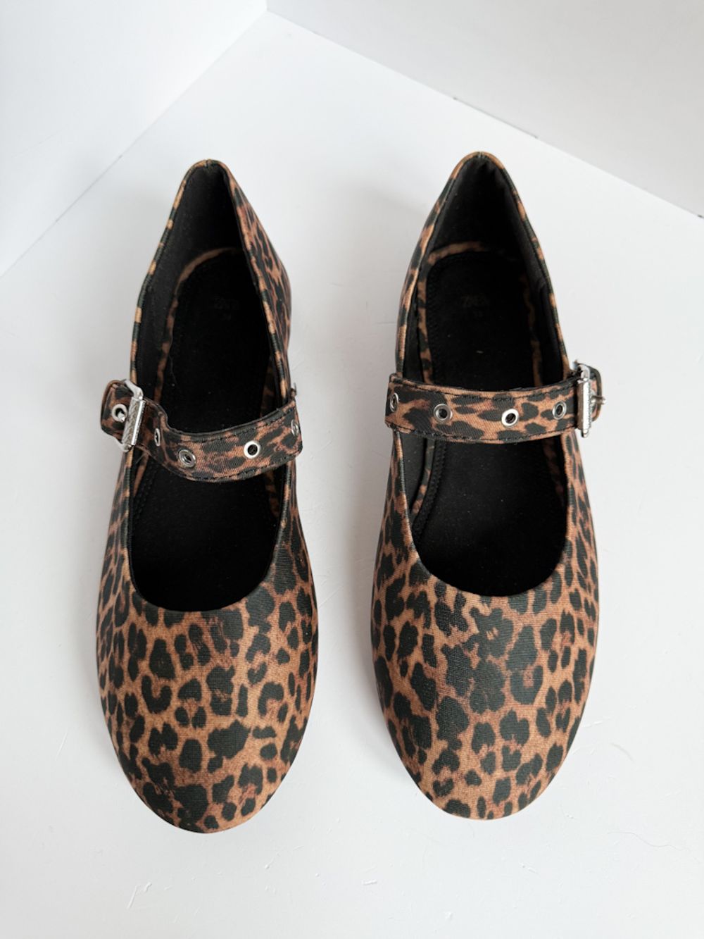 Новые балетки Zara, 38