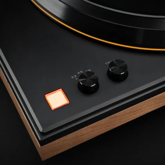 MoFi Master Deck Black