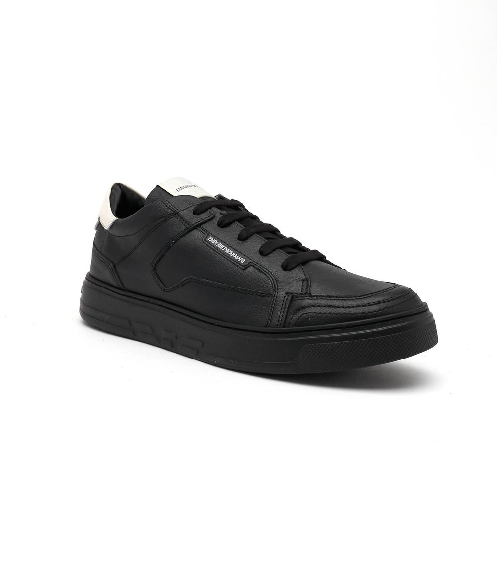Кожаные кроссовки Emporio Armani - черный(X4X568 XN162)
