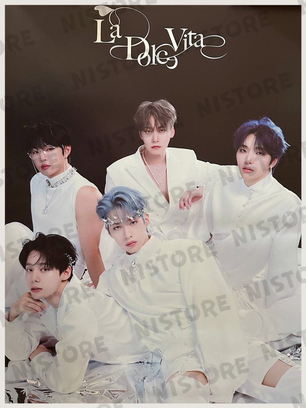Постеры ONEUS - La Dolce Vita