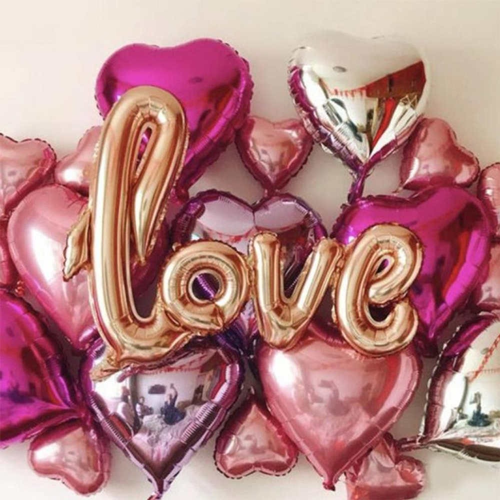 Надпись LOVE розовое золото