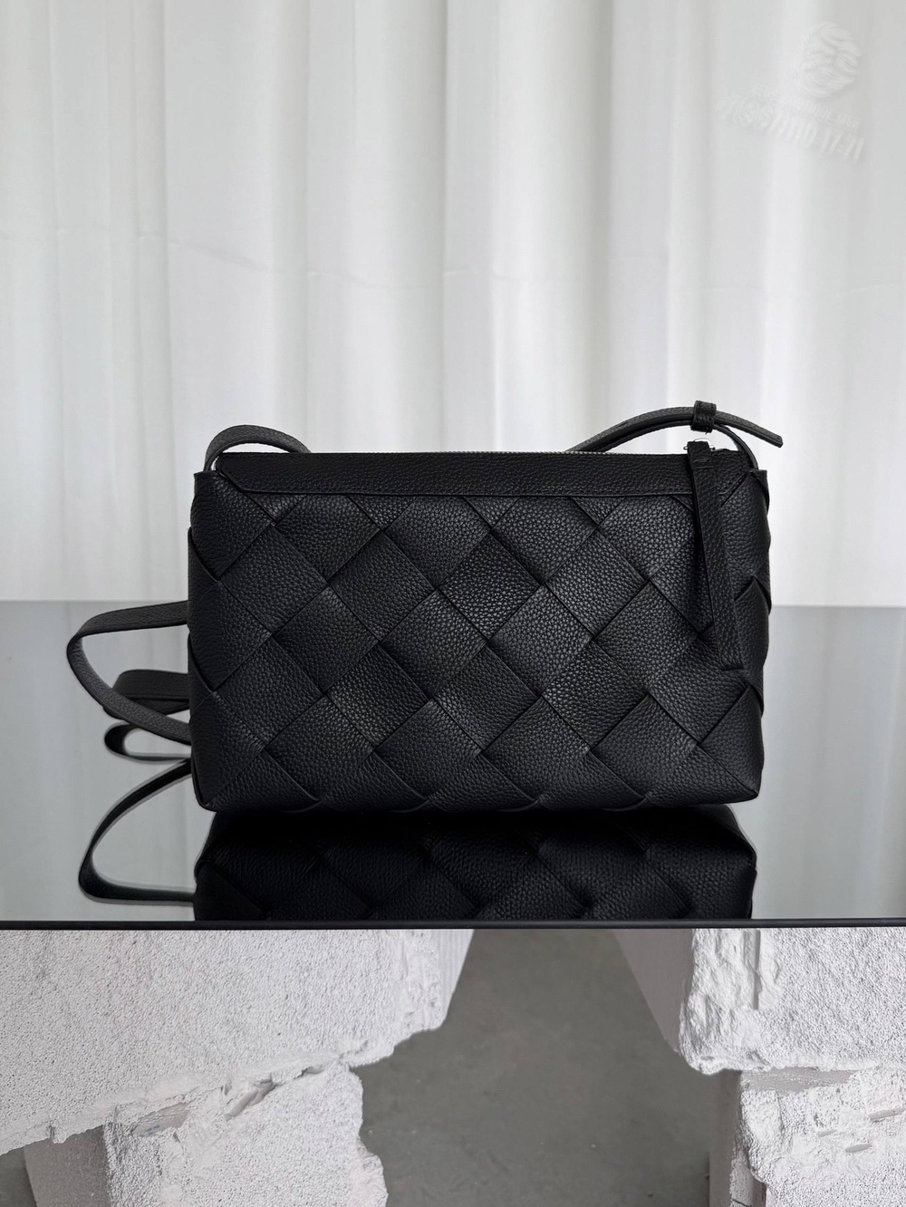 Сумка через плечо Bottega Veneta Diago Zipped