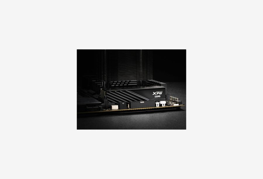 AX5U6400C3216G-DTLABBK_0626904103348