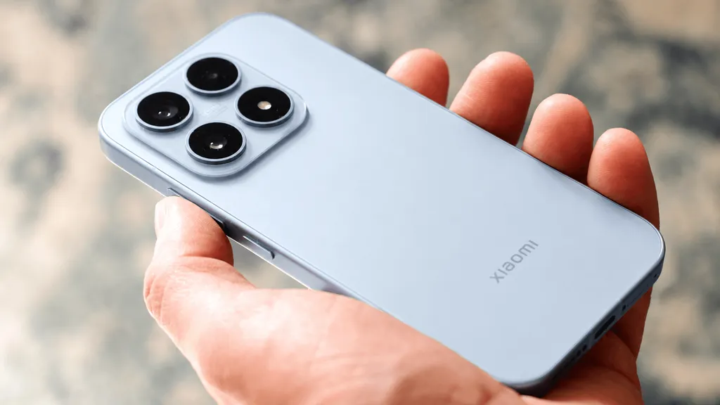 Xiaomi 17 - флагман, который удивляет