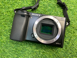 Sony A6000 kit E PZ 16-50mm OSS 20.000 кадров