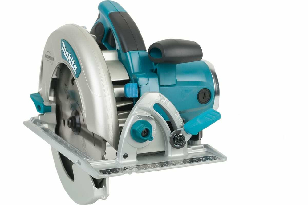 Дисковая пила Makita 1800Вт + диск D-29050/210x30x2x24T, кейс Makpac 5008MGJX2