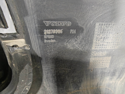 Накладка переднего бампера правая Volvo XC70 2 07-16 Б/У Оригинал 31378966