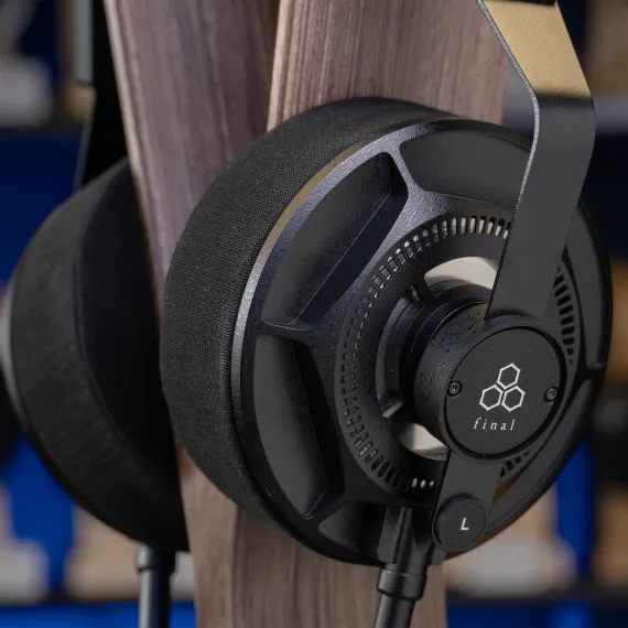 Final Audio D8000 DC Black