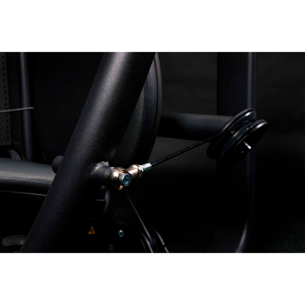 E7008JZ Жим от груди вертикальный. Стек 135 кг