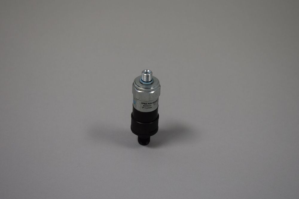 FESTO SPBA-P2R-G18-W-M12-0,25X FESTO SPBA-P2R-G18-W-M12-0,25X