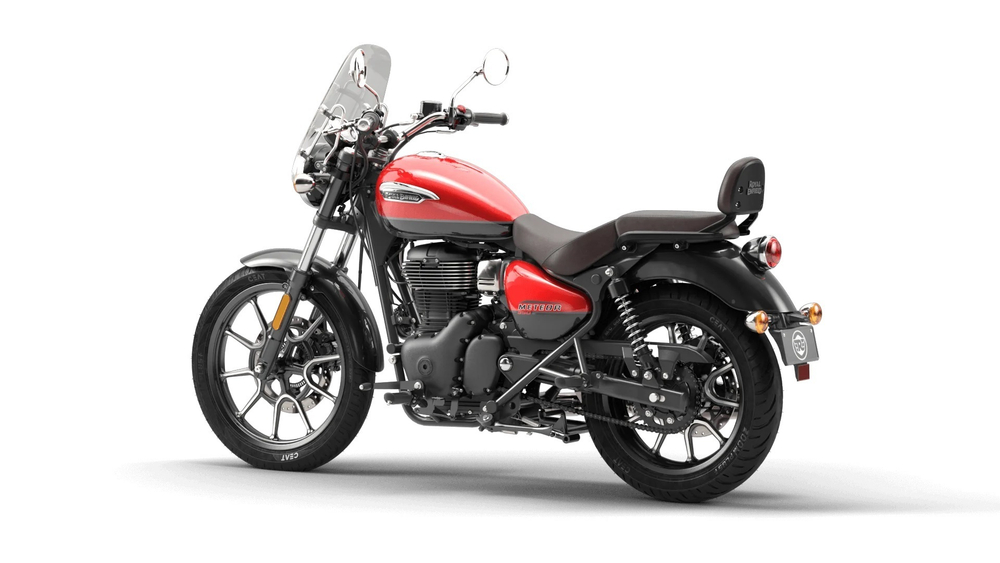 Royal Enfield Meteor 350 Supernova Red