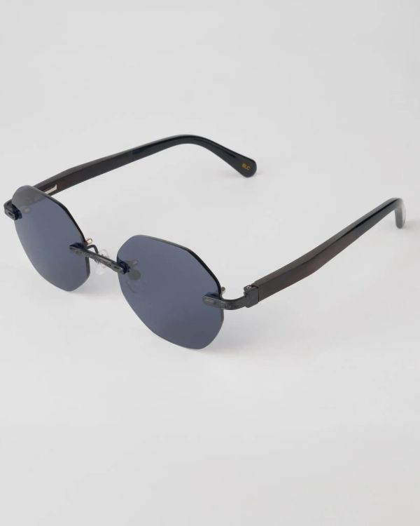 Очки солнцезащитные Spunky Free Flow Ring-Dong Black. dark grey lens - фото 3