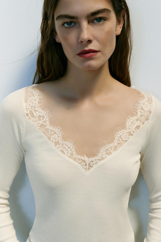 ZARA КОМБИНИРОВАННАЯ ФУТБОЛКА В РУБЧИК, ЭКРЮ