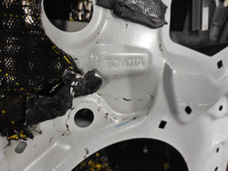 Дверь передняя левая Toyota Camry (XV70) 17-нв Б/У Оригинал 6700206280