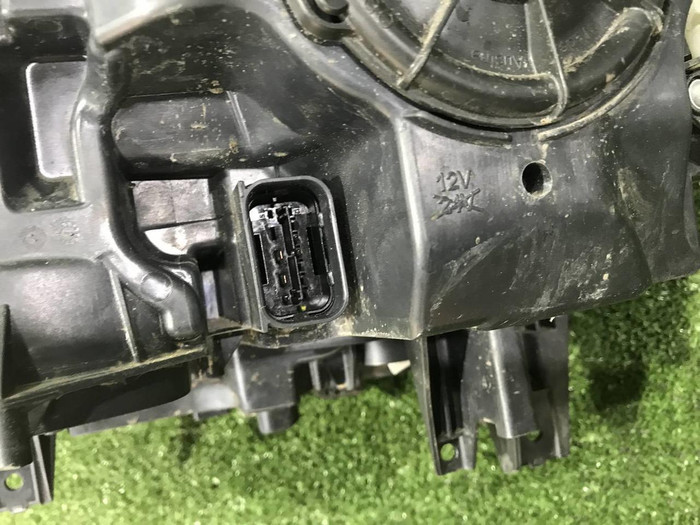 Фара правая BMW 7er G11 G12 (2015-2019) Adaptive LED