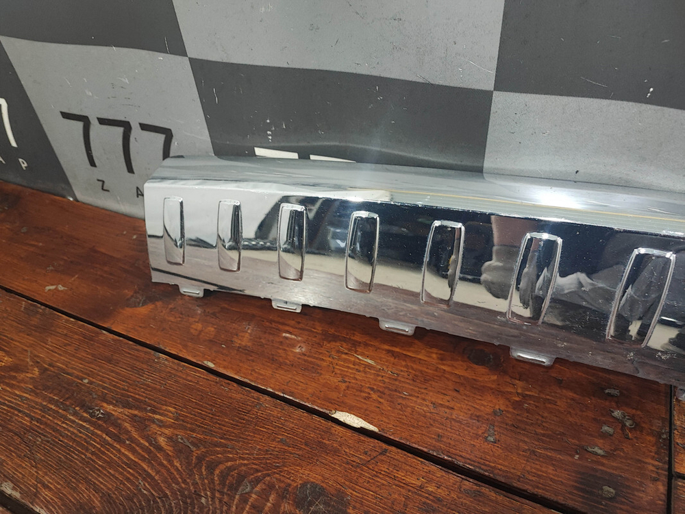 Накладка заднего бампера Mercedes GL (X166) 12-16 Б/У Оригинал A1668840190