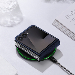 Чехол синего цвета из кожи для Samsung Galaxy Z Flip 8, серия Bril Series Case от Dux Ducis