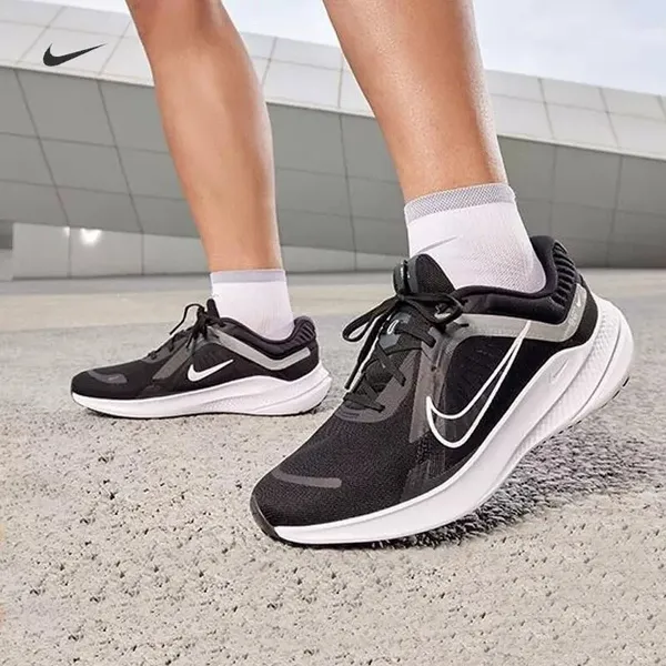 Кроссовки мужские NIKE QUEST 5