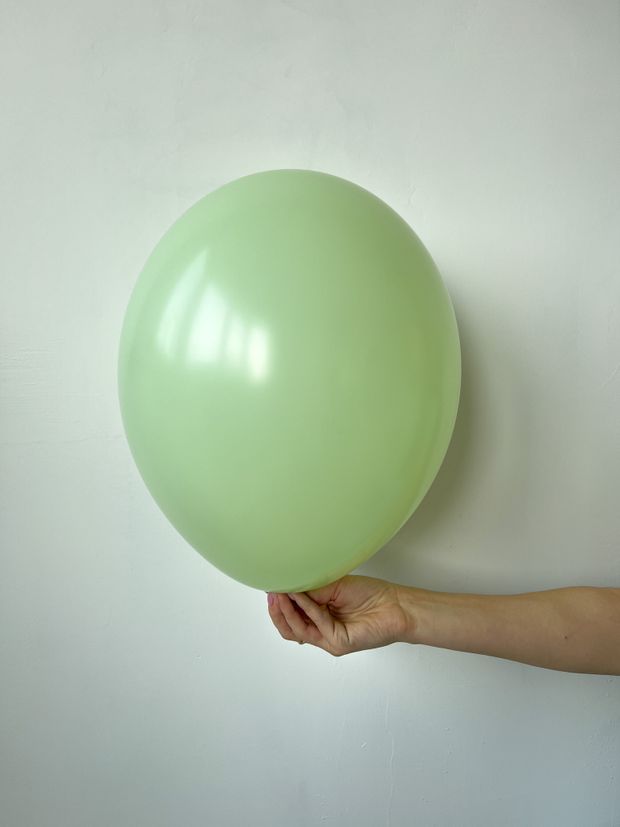 B Шар пастель 12'' / 30 см №14 киви kiwi cream (БГ-17)