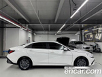 Hyundai AVANTE 1.6 — 2024