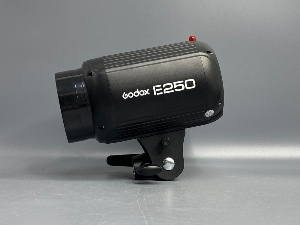 Godox E250 комплект