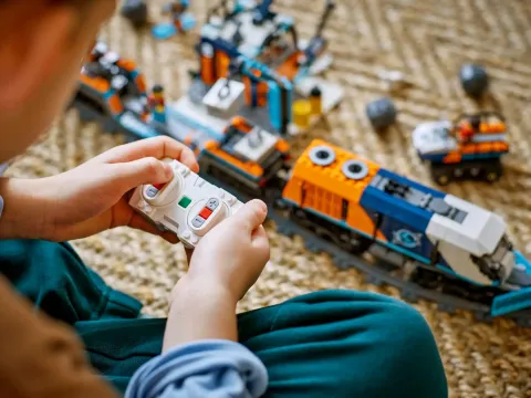 Конструктор LEGO City 60470 Полярный экспресс для исследователей Арктики