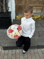 Сборный букет из георгин, хризантемы и кустовых пионовидных роз