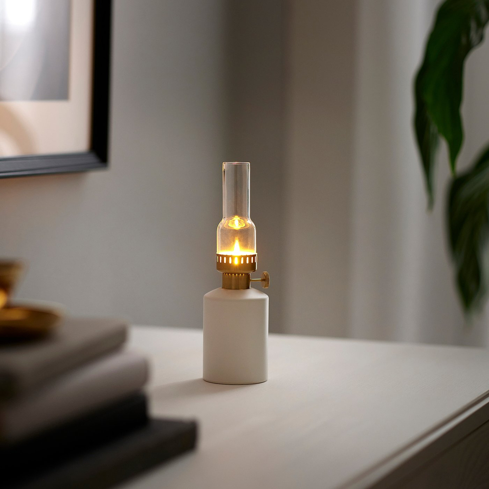 IKEA KNÖLTÅNG  (ИКЕА КНЁЛТОНГ)  -  Настольное украшение LED - на батарейках белый