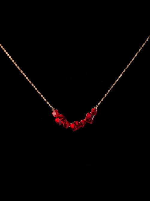 Колье дуга Мираж с красными кристаллами Swarovski