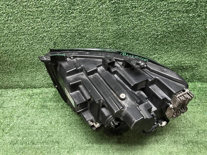 Битая Фара правая Tank 500 (2021-н.в.) LED