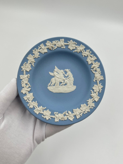 Тарелка декоративная/мелочница Wedgwood голубая