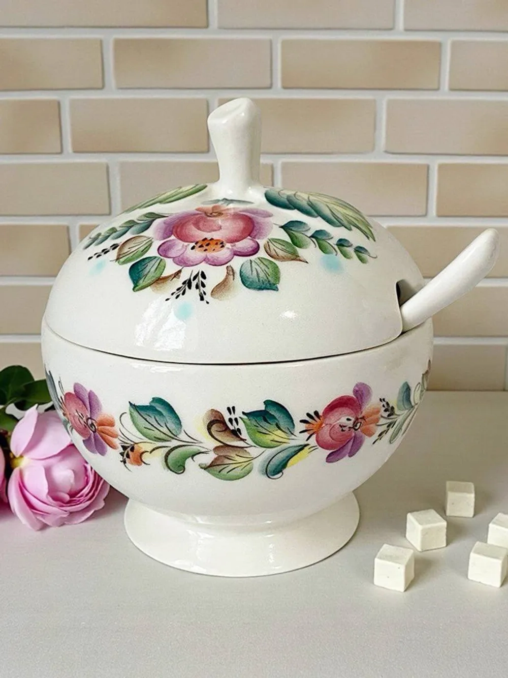 Сахарница с ложкой из фаянса Донские степи