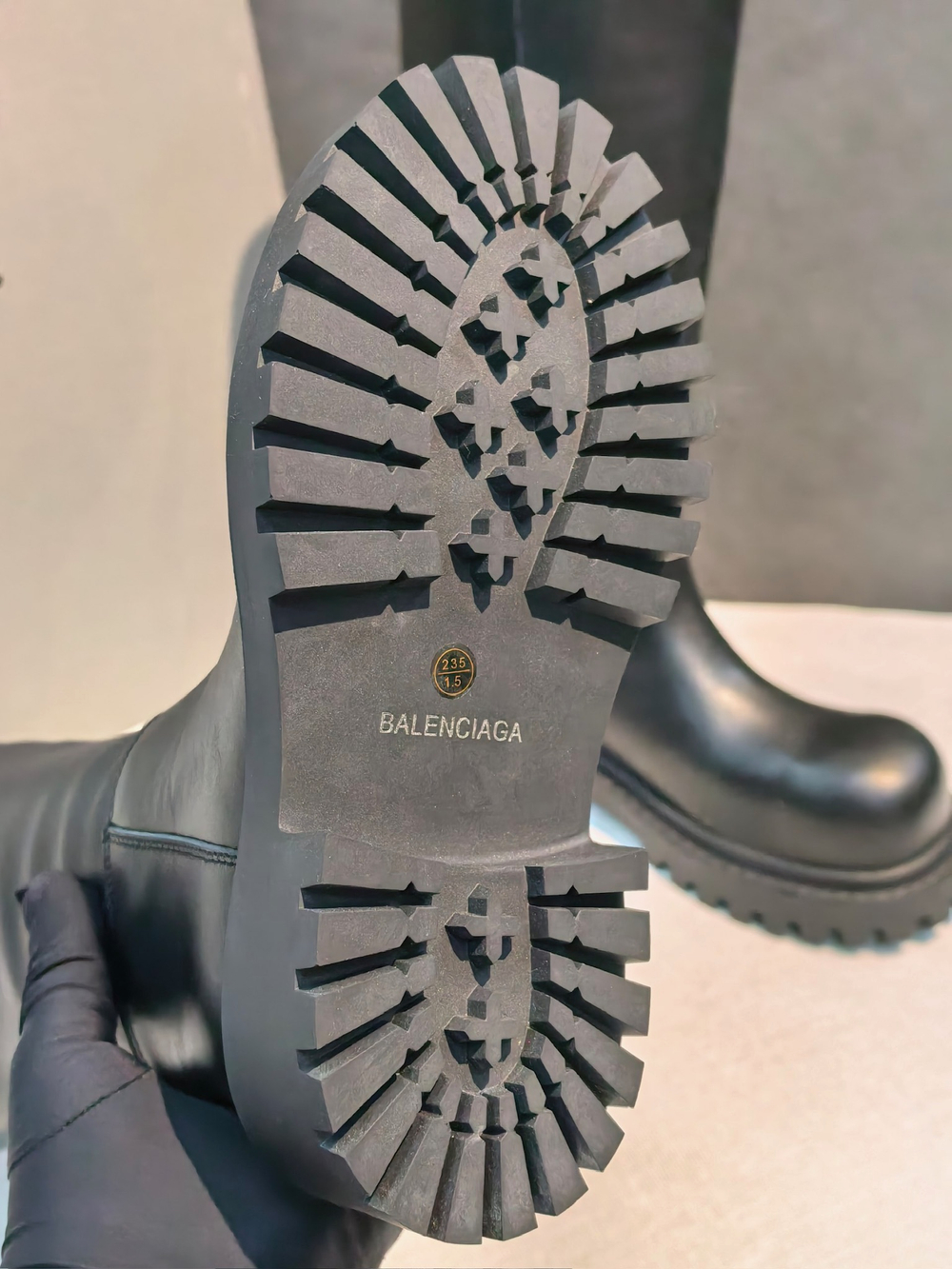 Сапоги Balenciaga