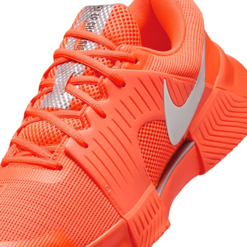Мужские теннисные кроссовки Nike Zoom GP Challenge 1 HC Premium - hyper crimson/metallic silver