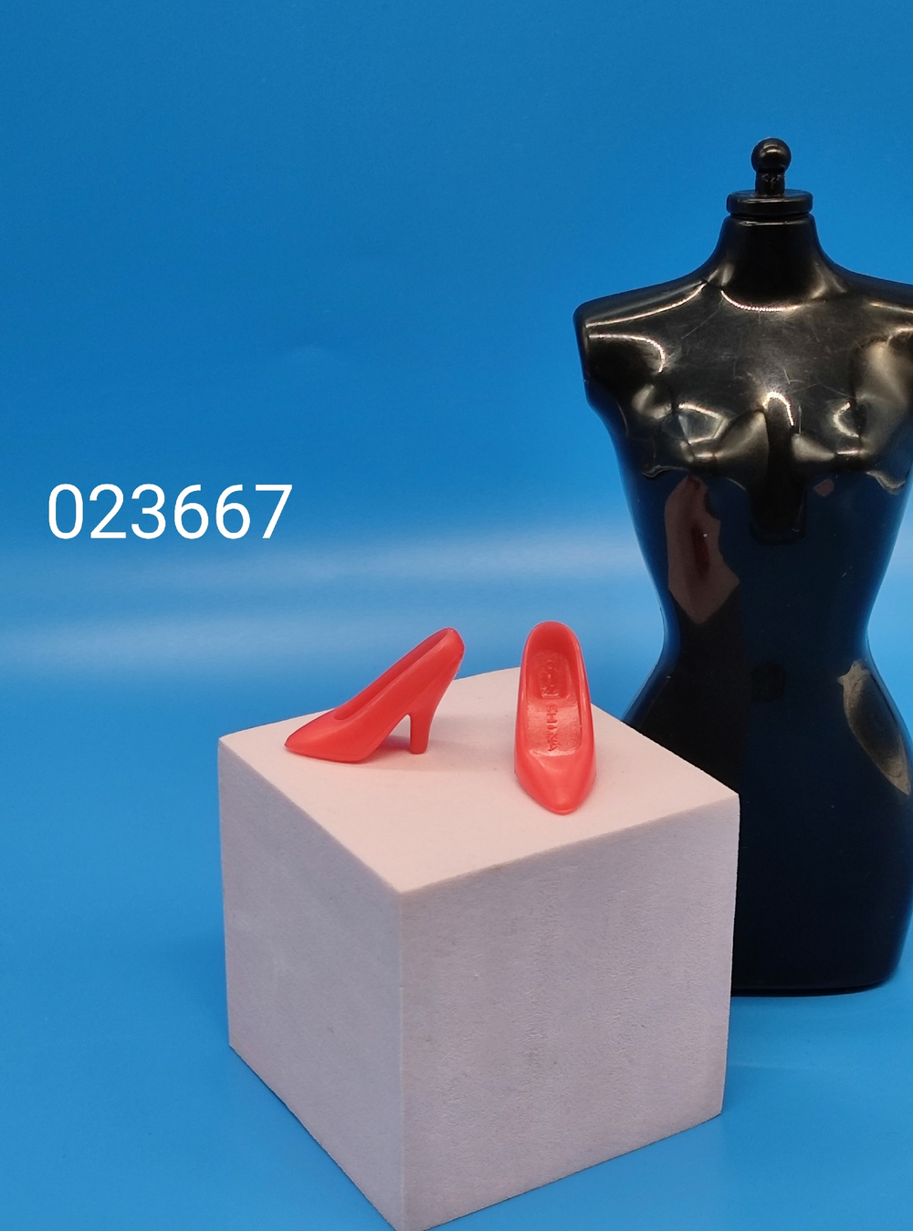 Обувь для куклы Барби винтаж 023667