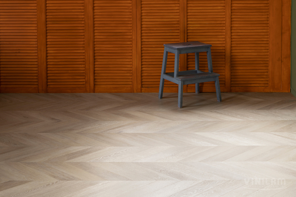 Виниловый ламинат VINILAM PARQUET CHEVRON RI4445118CL4 Шеврон Сезар Glue