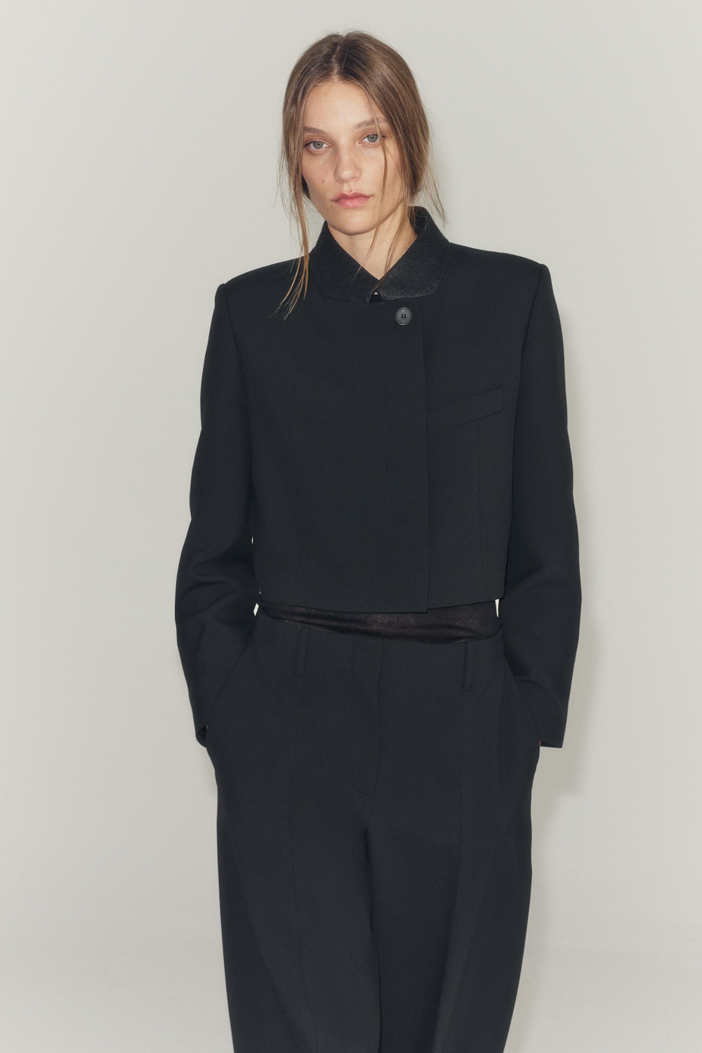 УКОРОЧЕННЫЙ БЛЕЙЗЕР — ZW COLLECTION — ZARA